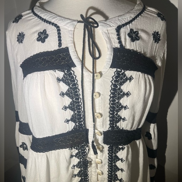 Free People | Iris Boho Top M B&W pheasant - Picture 10 of 11